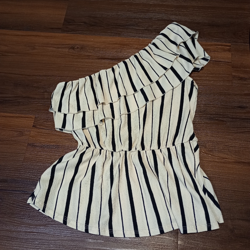 Anthropologie Maeve Rita striped One Shoulder ruffled top - Picture 3 of 9